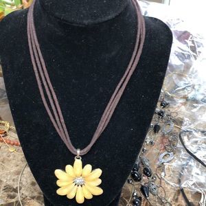 Vintage Flower Choker